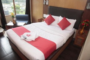 HOTEL SHIV SHANTHI INN MOORTHI HOSPITALITY OOTy